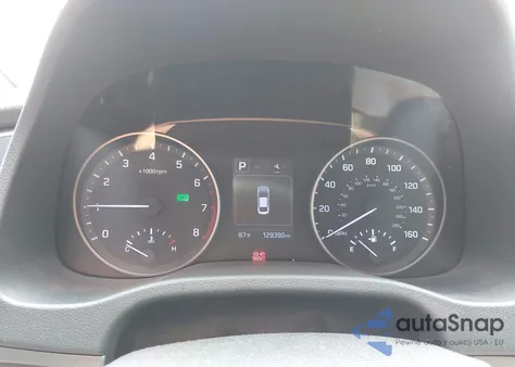 2018 Hyundai Elantra Sel z USA, uszkodzony, nr VIN 5NPD84LF9JH295198